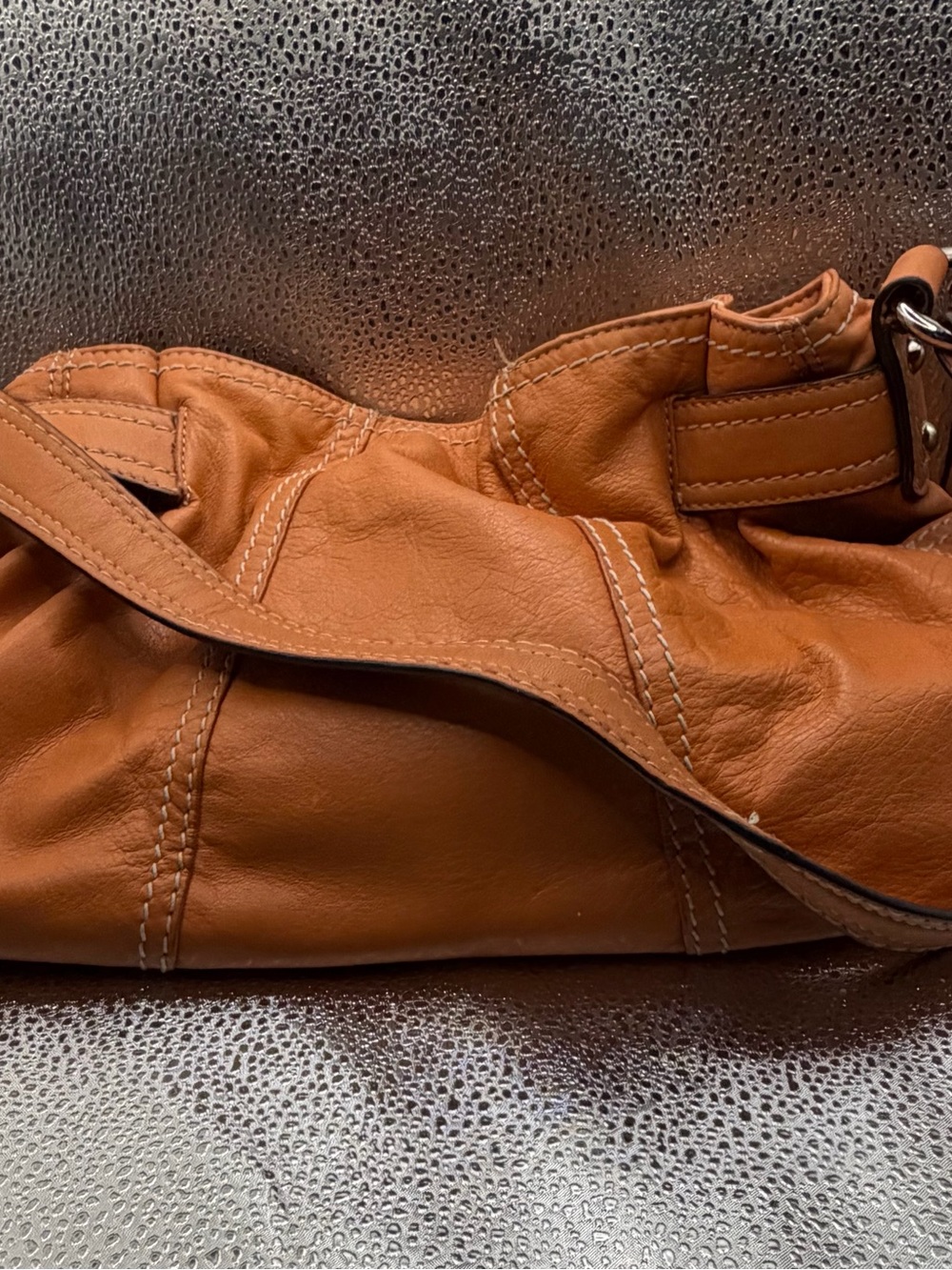 Tignanello Salmon Orange Pebbled Leather Shoulder Bag - Picture 2 of 3